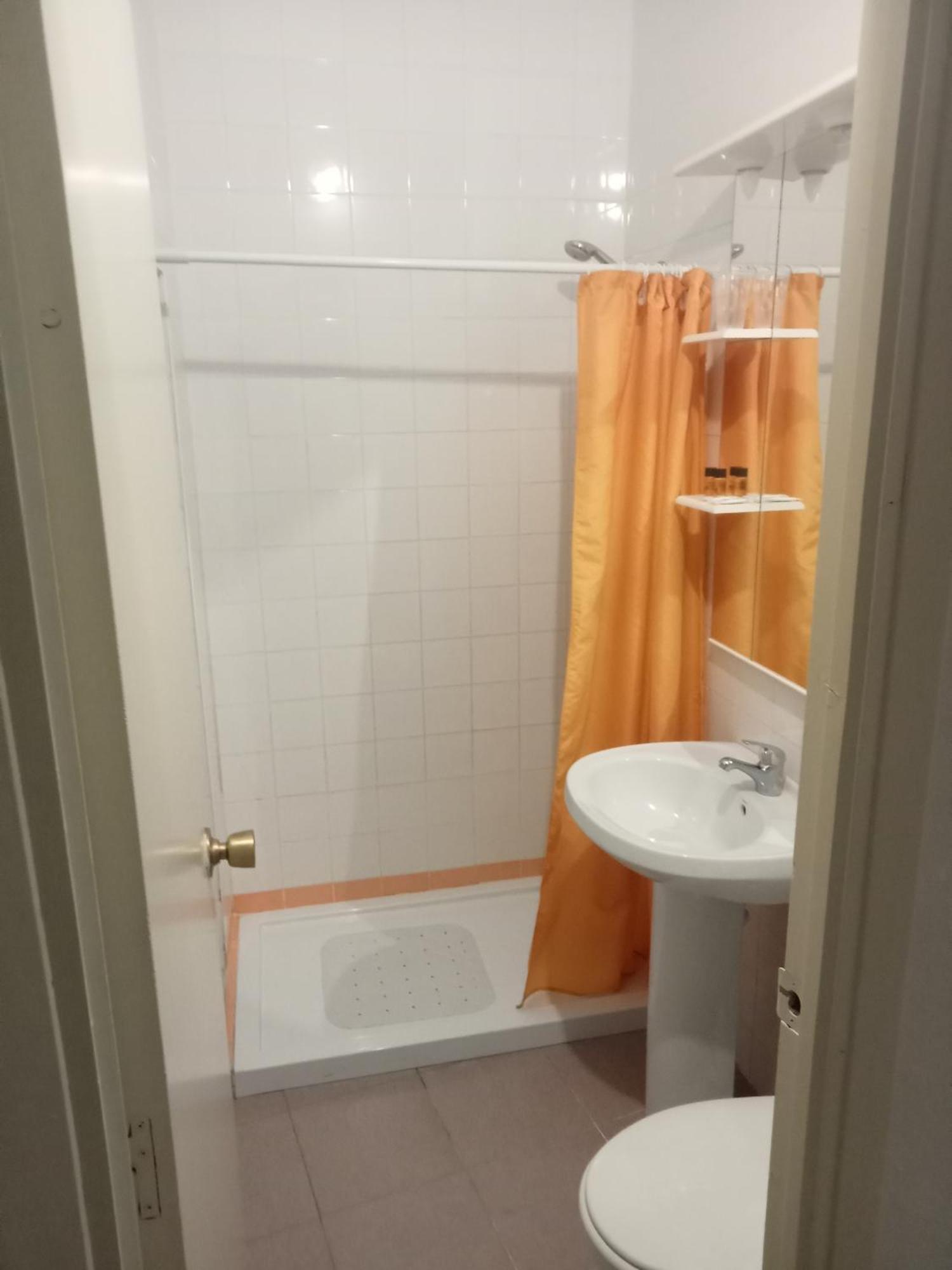 Hostal Trujillo Esterno foto