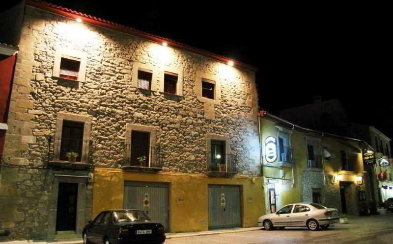Hostal Trujillo Esterno foto