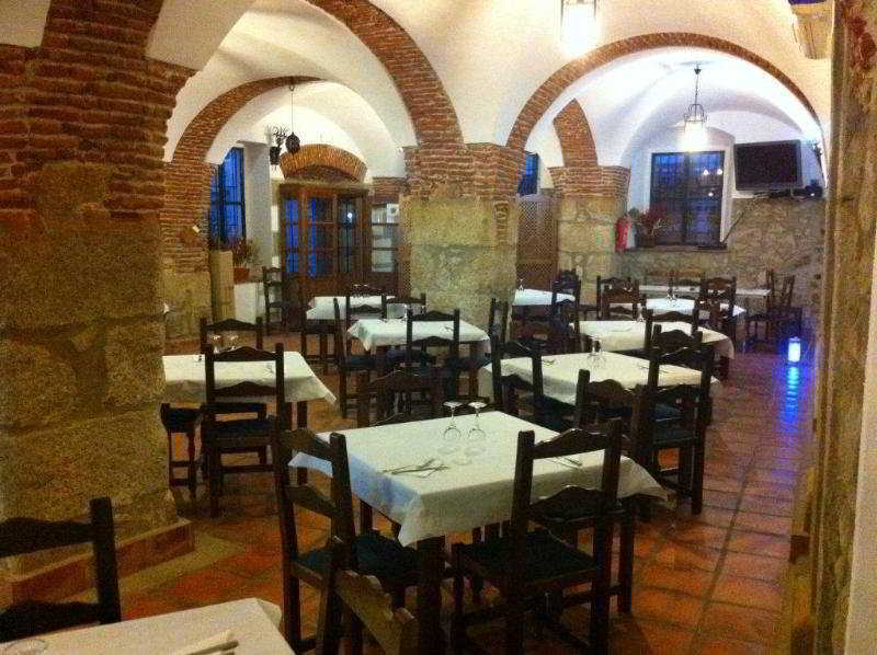 Hostal Trujillo Esterno foto