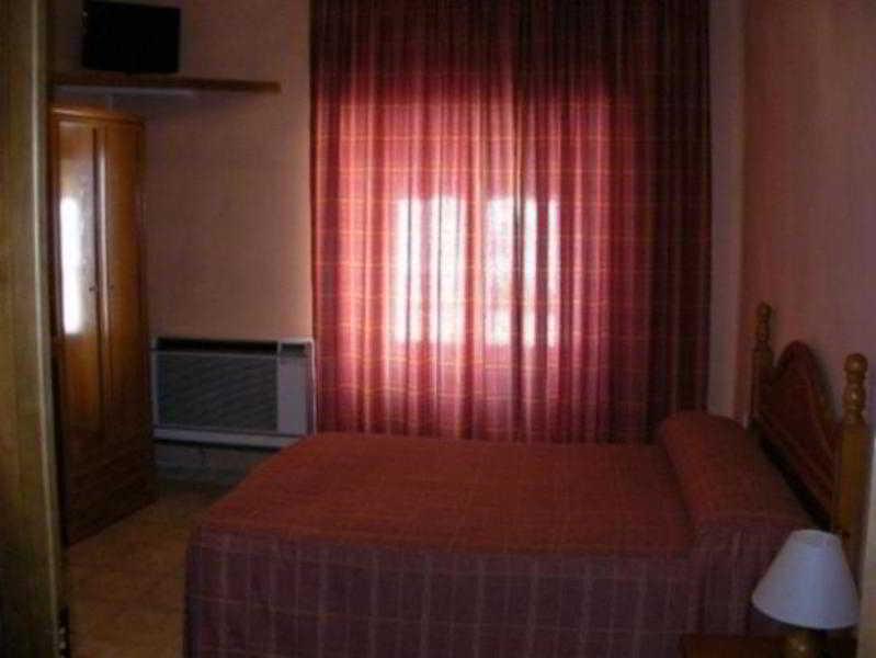 Hostal Trujillo Esterno foto