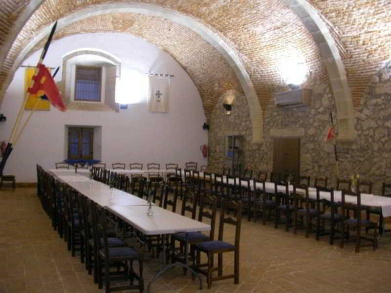 Hostal Trujillo Esterno foto